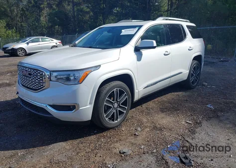 2017 GMC Acadia Denali z USA, uszkodzony, nr VIN 1GKKNPLS5HZ286391